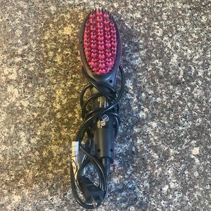 Simply straight straightening brush